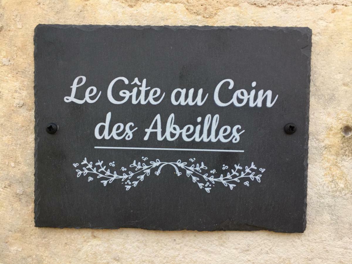 Le Gite Au Coin Des Abeilles La Caillère 외부 사진
